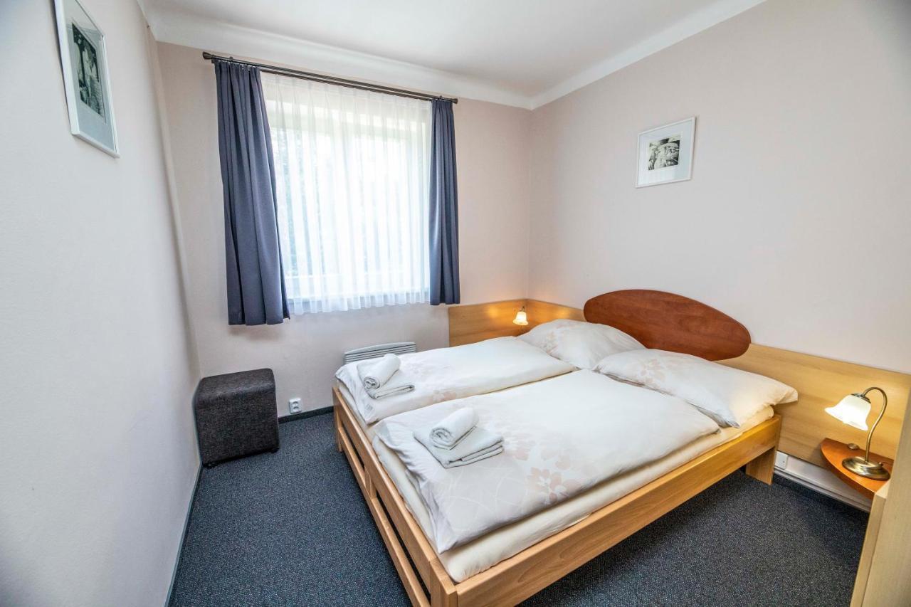 Parkhotel Skalni Mesto Jicin Luaran gambar