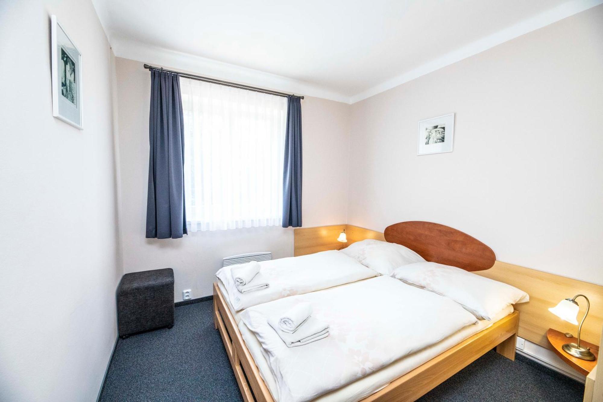 Parkhotel Skalni Mesto Jicin Luaran gambar